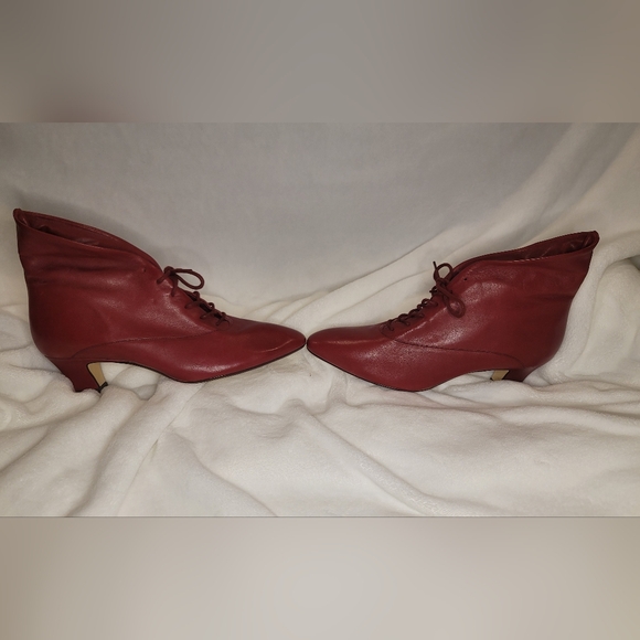 Nine West Red Booties - Picture 6 of 7